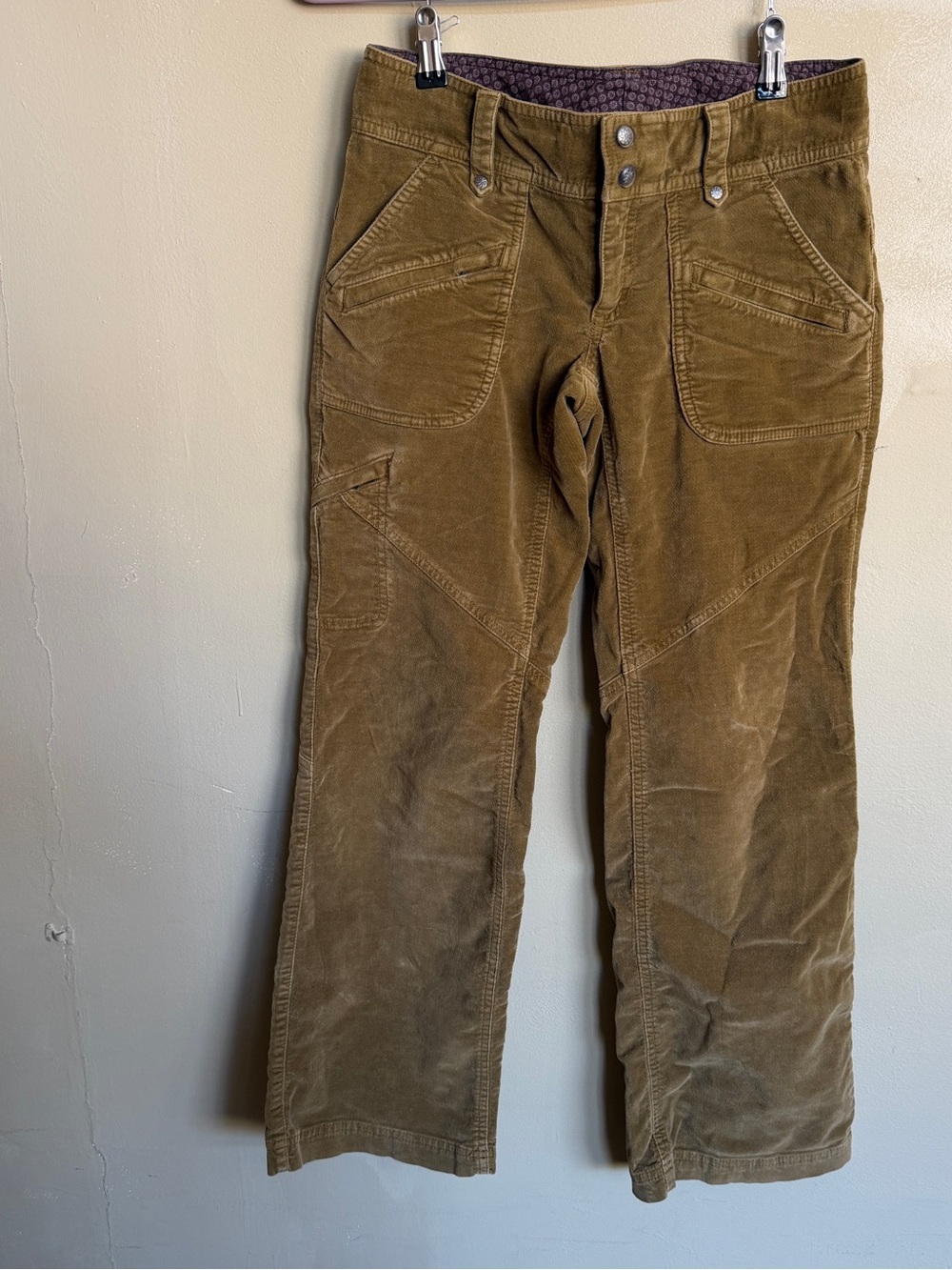 Athleta corduroy pants in the prettiest earthy brown/tan color